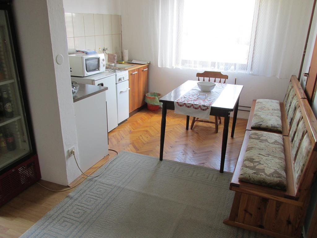 Country House Roman 多博伊 外观 照片